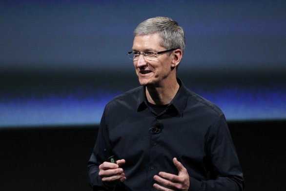 Tim Cook premia i dipendenti Apple con gli sconti