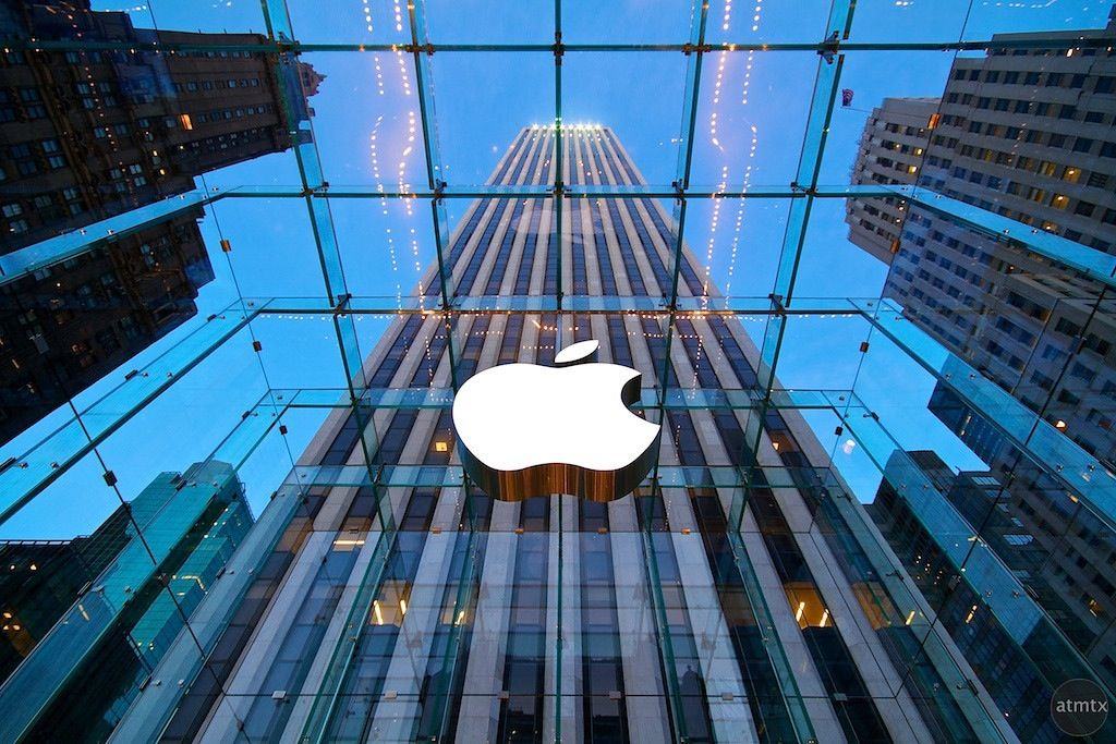 apple-store-fifth-avenue.jpg