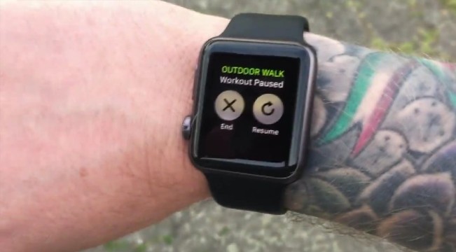 apple-watch-polso-tatuato